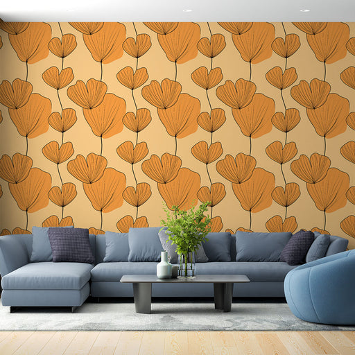Un salon moderne avec un papier peint floral aux motifs de grandes fleurs orange sur fond beige, créant une ambiance chaleureuse et accueillante.