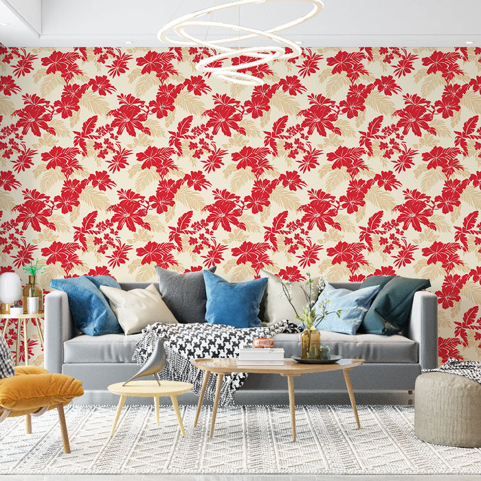 Un salon contemporain avec un papier peint floral rouge et beige aux motifs luxuriants, créant une ambiance chaleureuse et accueillante.