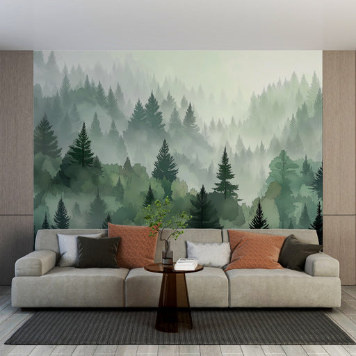 Un salon moderne avec un papier peint représentant une forêt brumeuse aux nuances de vert, créant une atmosphère apaisante et naturelle.