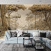 Un salon contemporain avec un papier peint illustrant une forêt en noir et beige, créant une atmosphère apaisante et naturelle.