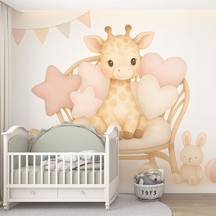 Une chambre d'enfant avec un papier peint illustrant une girafe souriante entourée d'étoiles et de cœurs pastel, créant une ambiance douce et ludique.