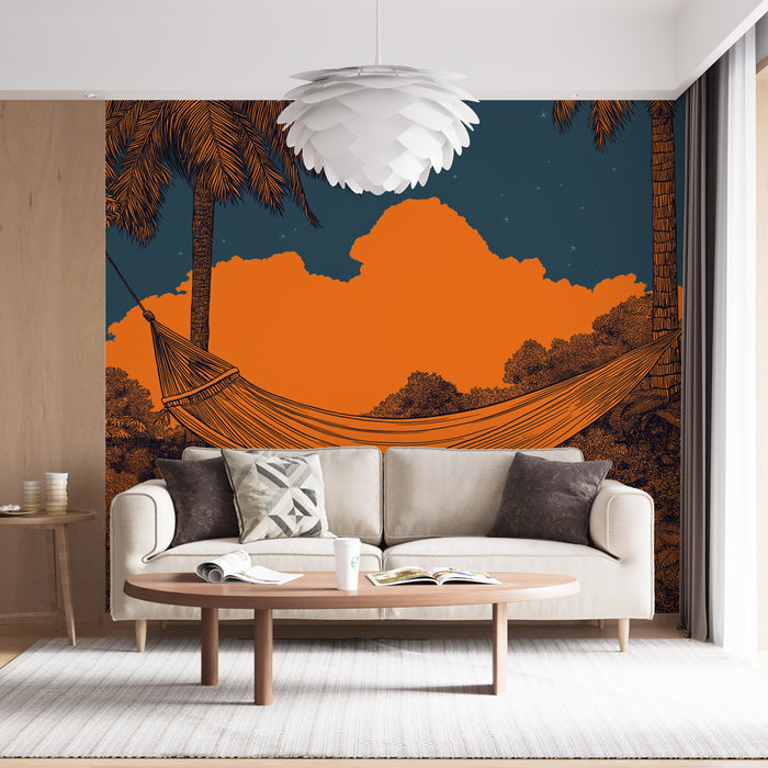 Une pièce moderne avec un papier peint tropical représentant un hamac sous des palmiers, sur fond orange et bleu, créant une atmosphère relaxante et estivale.
