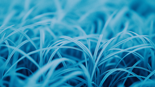 Papier peint texturé bleu avec des motifs de brins d'herbe délicats évoquant une atmosphère apaisante et moderne.