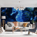 Papier peint hippocampe lumineux bleu avec design hypnotique et scintillant pour salon moderne.