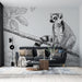 Un salon moderne avec un papier peint illustratif représentant un lémurien sur une branche, créant une ambiance artistique et naturelle.