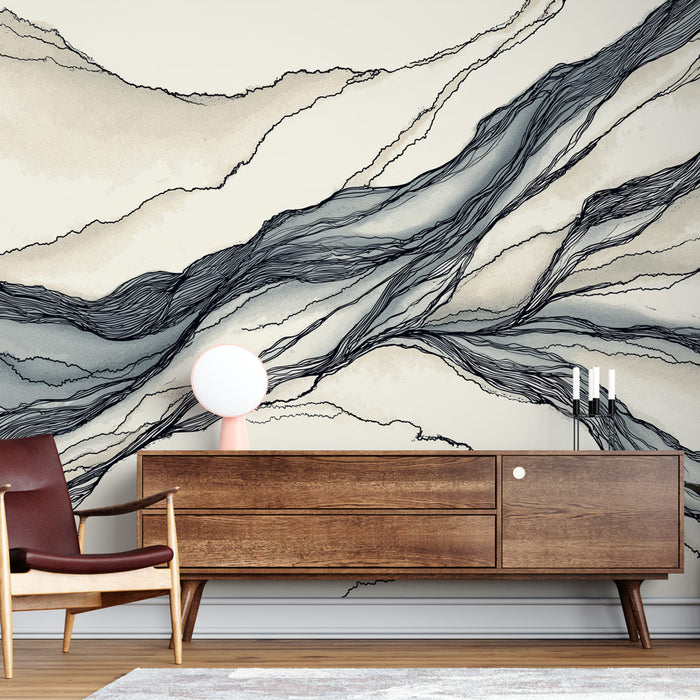 Une pièce moderne avec un papier peint abstrait aux lignes fluides et aux nuances de beige et de gris, créant une atmosphère élégante et apaisante.