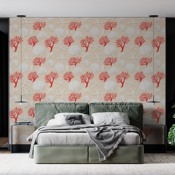 Une chambre moderne avec un papier peint marin aux motifs de coraux rouges et de coquillages blancs sur fond beige, créant une ambiance estivale et rafraîchissante.