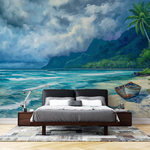 Une chambre moderne avec un papier peint mural représentant un paysage côtier vibrant, mêlant des teintes de bleu, vert et des nuages dramatiques, évoquant une atmosphère sereine et tropicale.