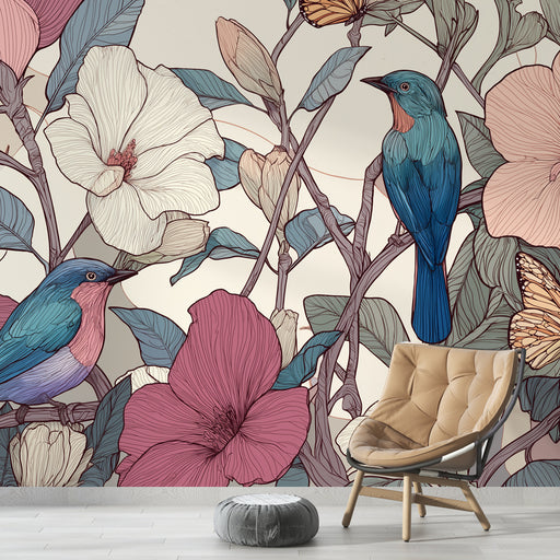 Une pièce moderne avec un papier peint floral illustrant des oiseaux colorés et des fleurs délicates, créant une atmosphère artistique et apaisante.