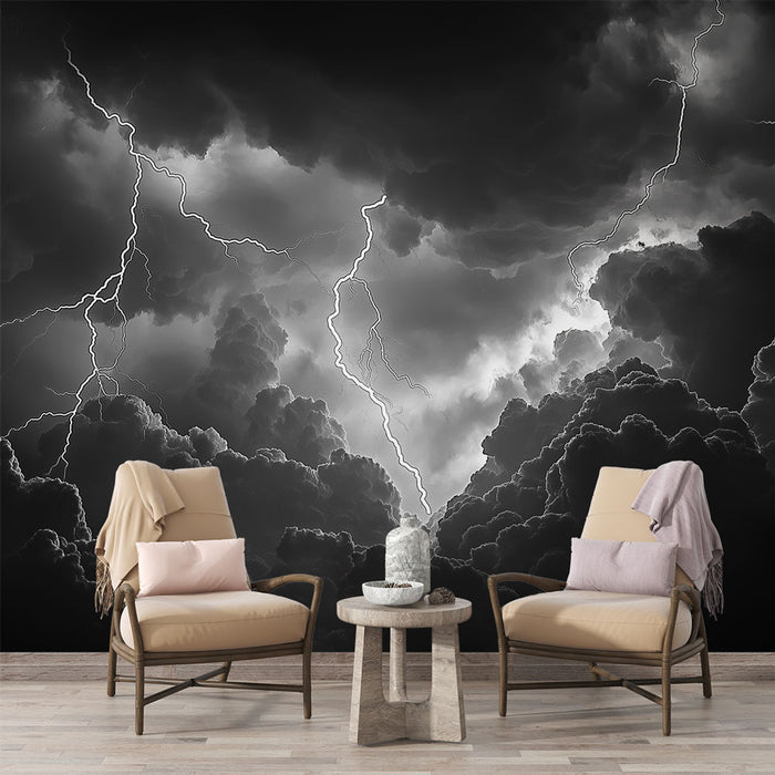 Une pièce moderne avec un papier peint représentant des nuages sombres et des éclairs, créant une atmosphère dramatique et captivante.