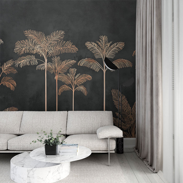 Un salon moderne avec un papier peint tropical noir orné de palmiers dorés, créant une atmosphère élégante et chaleureuse.