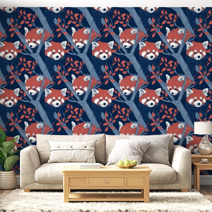Un salon moderne avec un papier peint illustrant des pandas roux sur fond bleu nuit, créant une ambiance ludique et chaleureuse.
