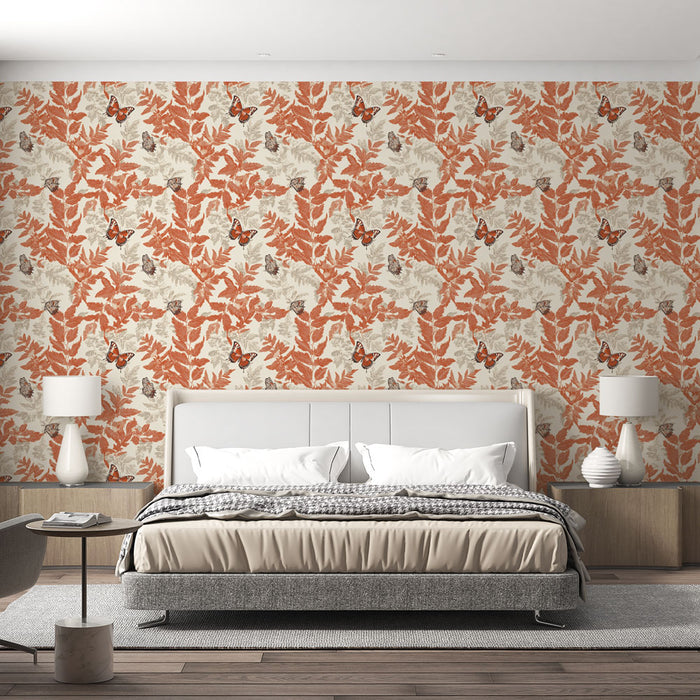 Une chambre moderne avec un papier peint floral aux motifs de feuilles et de papillons dans des teintes ocre et beige, créant une atmosphère chaleureuse et accueillante.