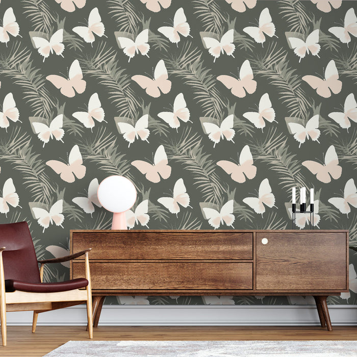 Une pièce moderne avec un papier peint aux motifs de papillons pastel sur fond vert, évoquant une ambiance douce et naturelle.