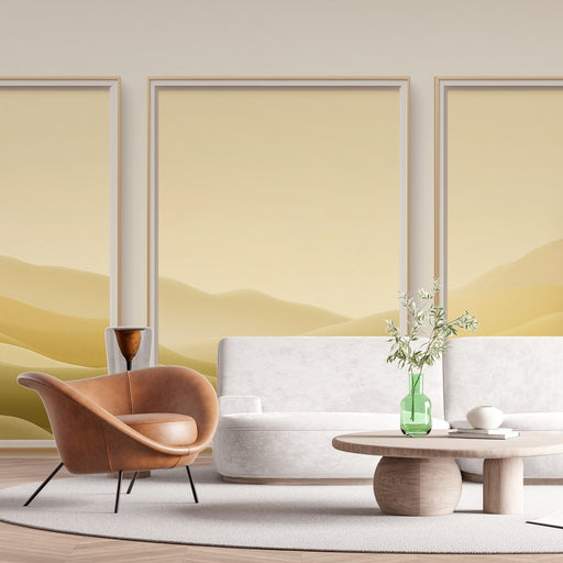 Un salon moderne avec un papier peint aux dégradés de jaune représentant des collines douces, créant une atmosphère apaisante et chaleureuse.