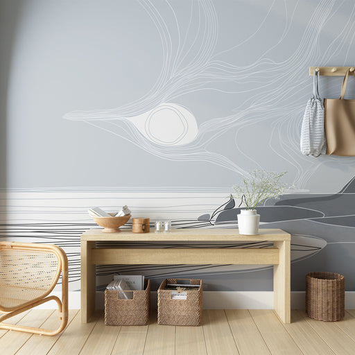 Une pièce lumineuse avec un papier peint minimaliste aux lignes fluides grises et blanches évoquant une ambiance sereine et contemporaine.