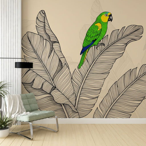 Une pièce moderne avec un papier peint tropical illustrant un perroquet coloré sur de grandes feuilles stylisées, créant une ambiance vivante et chaleureuse.