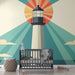 Papier peint design rétro avec phare coloré et coucher de soleil stylisé pour chambre d'enfant.