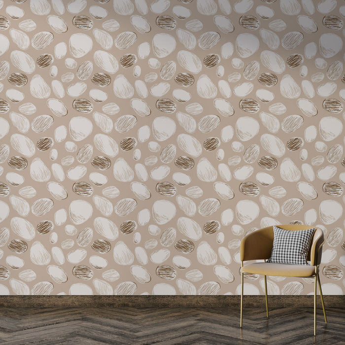 Une pièce moderne avec un papier peint aux motifs de galets blancs et bruns sur fond beige, créant une atmosphère chaleureuse et accueillante.