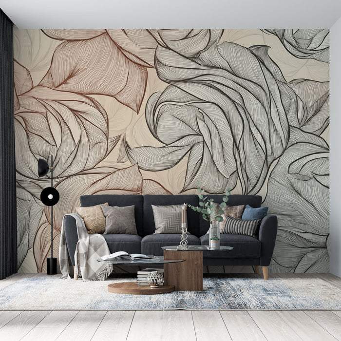 Un salon élégant avec un papier peint aux motifs floraux stylisés en noir et rouge sur fond beige, créant une atmosphère chaleureuse et artistique.