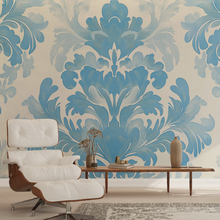 Une pièce moderne avec un papier peint damassé bleu sur fond clair, créant une atmosphère élégante et apaisante.