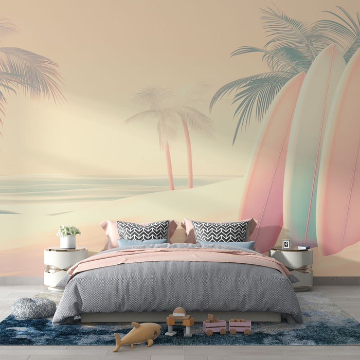 Une chambre moderne avec un papier peint tropical aux teintes pastel représentant des planches de surf et des palmiers, créant une ambiance estivale et relaxante.