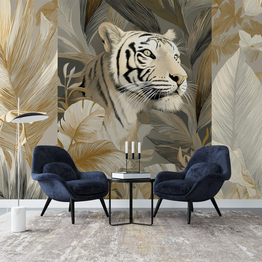 Une pièce moderne avec un papier peint représentant un tigre majestueux entouré de grandes feuilles dorées et grises, créant une ambiance à la fois sauvage et élégante.