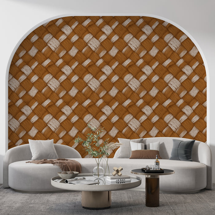Un salon contemporain avec un papier peint tressé aux teintes marron et crème, créant une ambiance chaleureuse et accueillante.