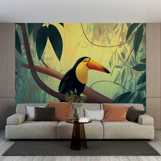 Une pièce de vie moderne avec un papier peint tropical représentant un toucan coloré sur fond de feuillage luxuriant, créant une atmosphère vivante et chaleureuse.