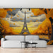Papier peint automnal doré avec la Tour Eiffel pour salon élégant.