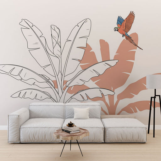 Un salon moderne avec un papier peint tropical aux grandes feuilles stylisées en noir et des teintes terracotta, créant une ambiance chaleureuse et accueillante.