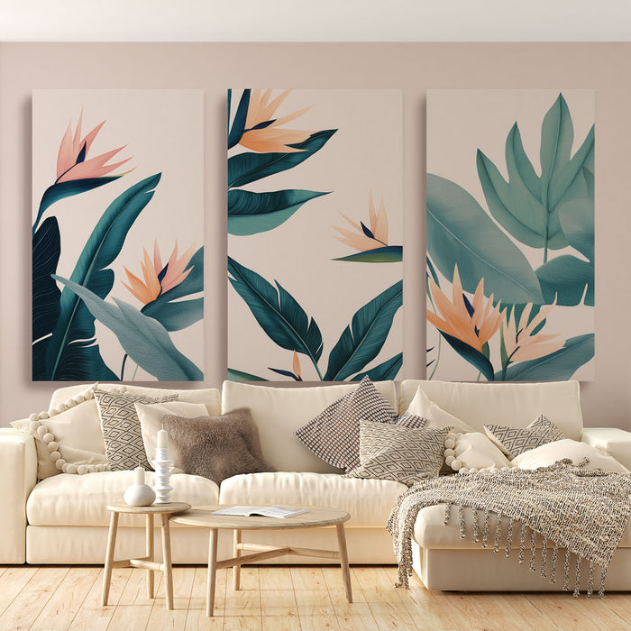 Un salon lumineux avec un papier peint tropical aux motifs de grandes feuilles vertes et fleurs exotiques sur fond clair, créant une ambiance apaisante et naturelle.