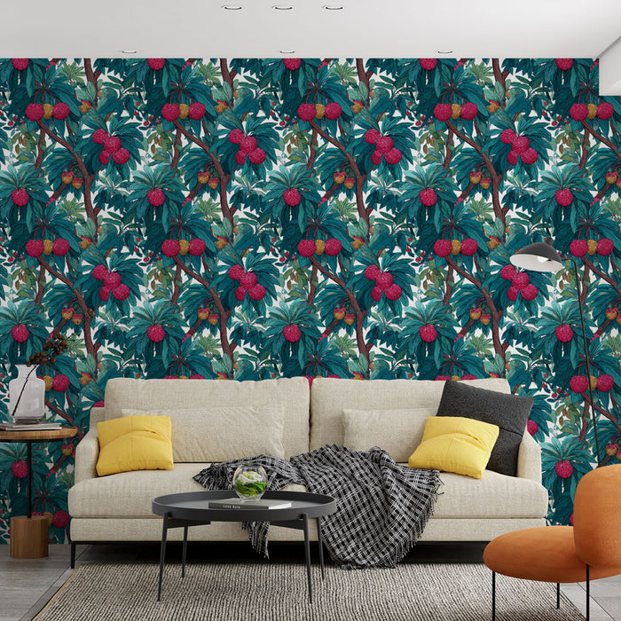 Un salon moderne avec un papier peint tropical riche en couleurs, représentant des feuilles luxuriantes et des fruits vibrants sur fond clair.