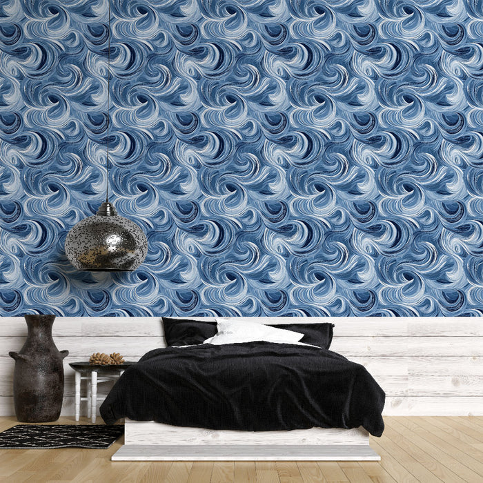 Une chambre moderne avec un papier peint aux motifs ondulés bleu et blanc, évoquant une ambiance apaisante et dynamique.