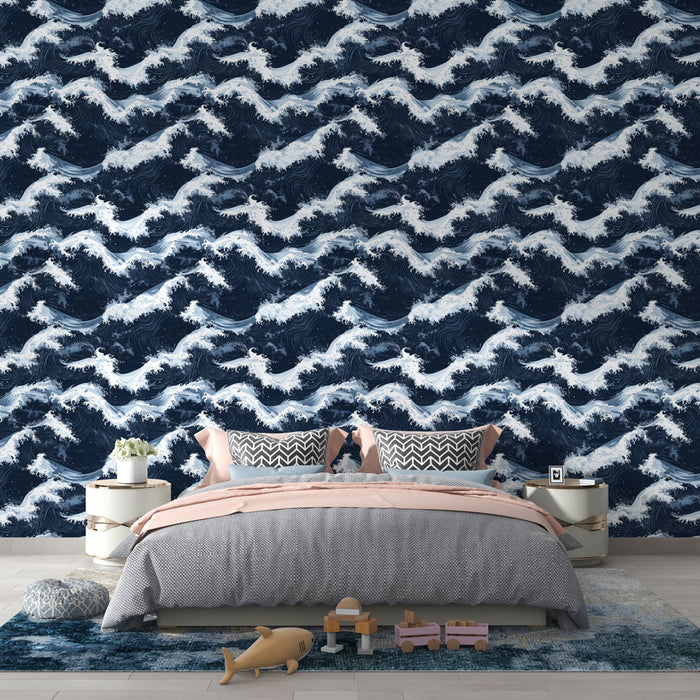 Une chambre moderne avec un papier peint représentant des vagues stylisées en bleu marine et blanc, créant une ambiance dynamique et apaisante.