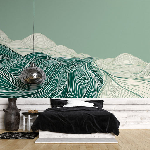 Une chambre moderne avec un papier peint aux motifs ondulants en vert et blanc évoquant des vagues, créant une atmosphère apaisante et naturelle.
