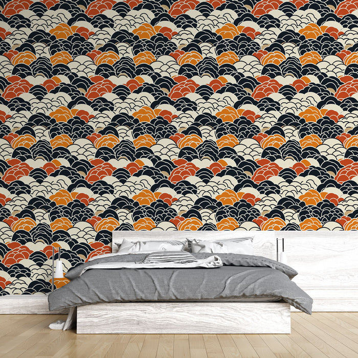 Une chambre moderne avec un papier peint aux motifs de vagues stylisées en noir, orange et crème, créant une ambiance dynamique et chaleureuse.