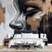 Papier peint artistique avec portrait abstrait en noir et or pour chambre moderne