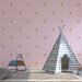 Papier peint rose avec motifs girafe pour chambre d'enfant moderne