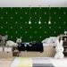 Papier peint vert foncé avec motifs dorés en forme d'abeille pour chambre d'enfant moderne